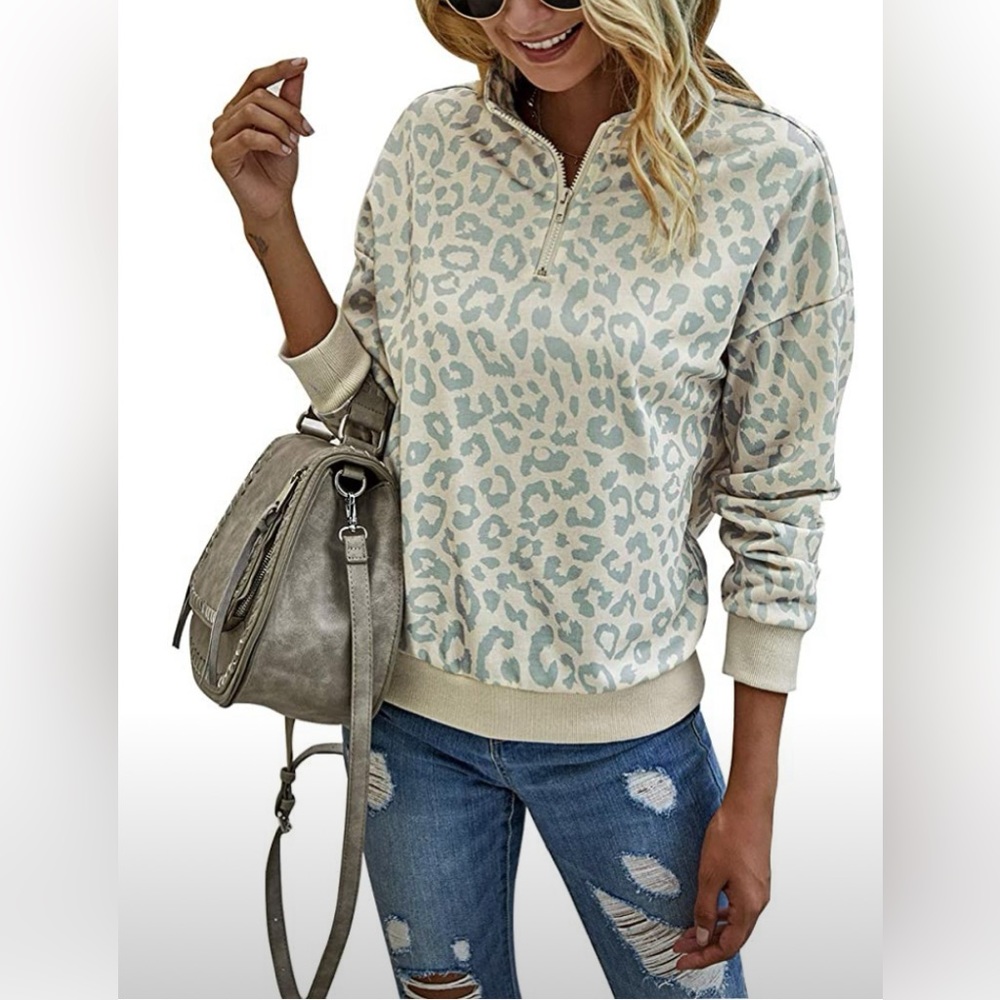 3/4 zip sweatshirt